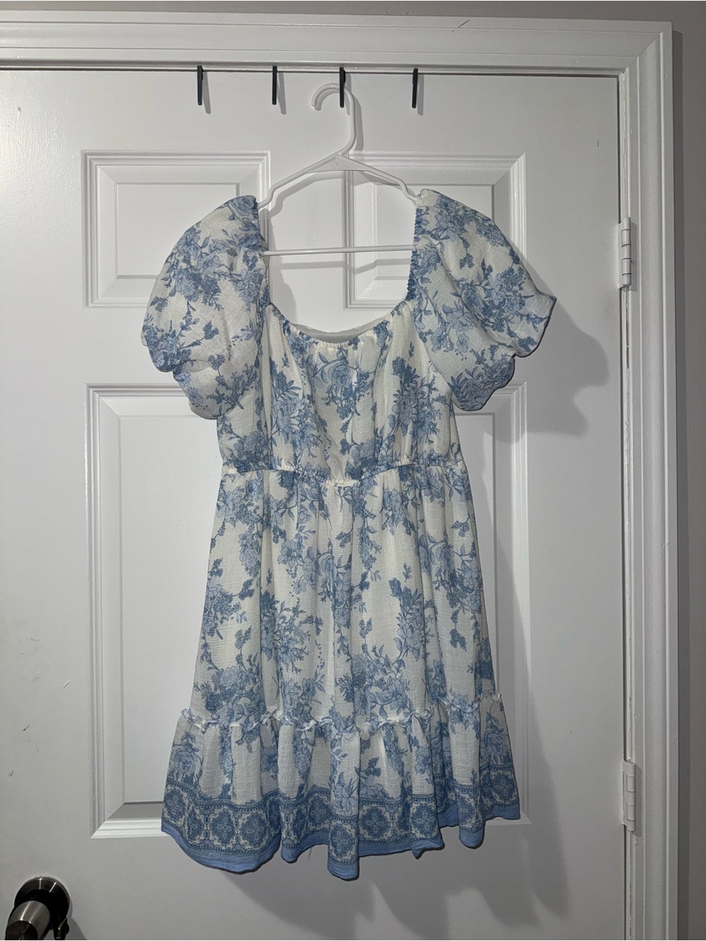 Blue Floral Puff-Sleeve women’s Dress